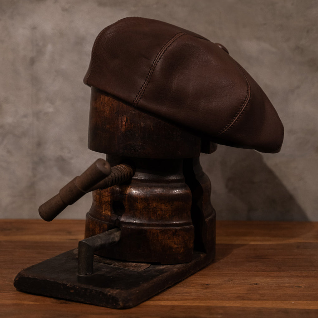 BIG BERET / BROWN COW